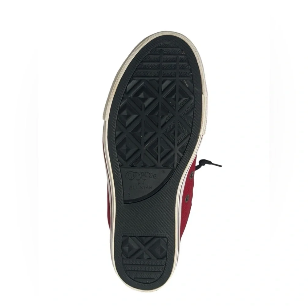 Kid’s Red Converse Leather Low Top Slip-On Sneakers: Size 5